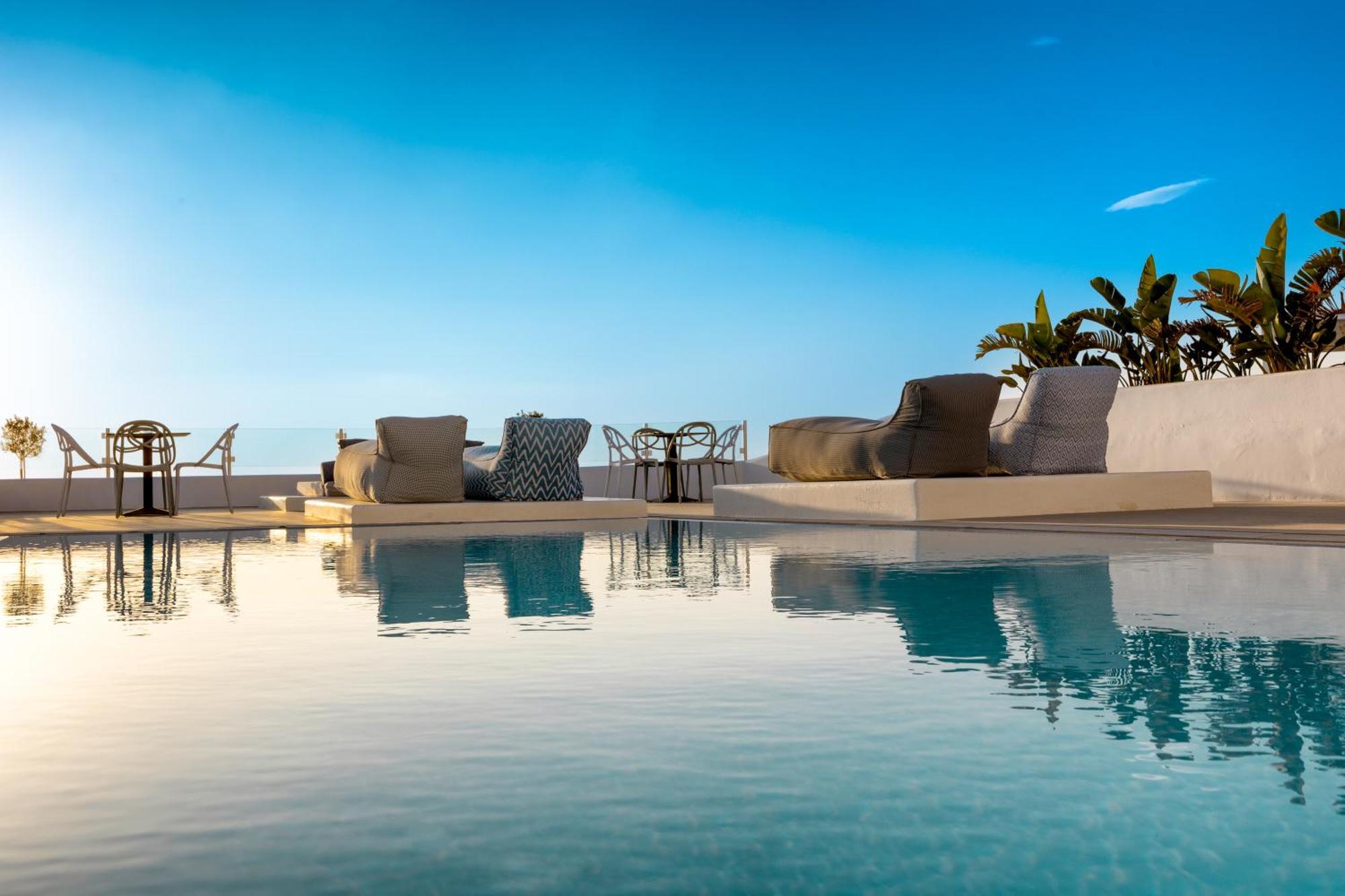 Amity Suites - Adults Only Fira  Exterior foto